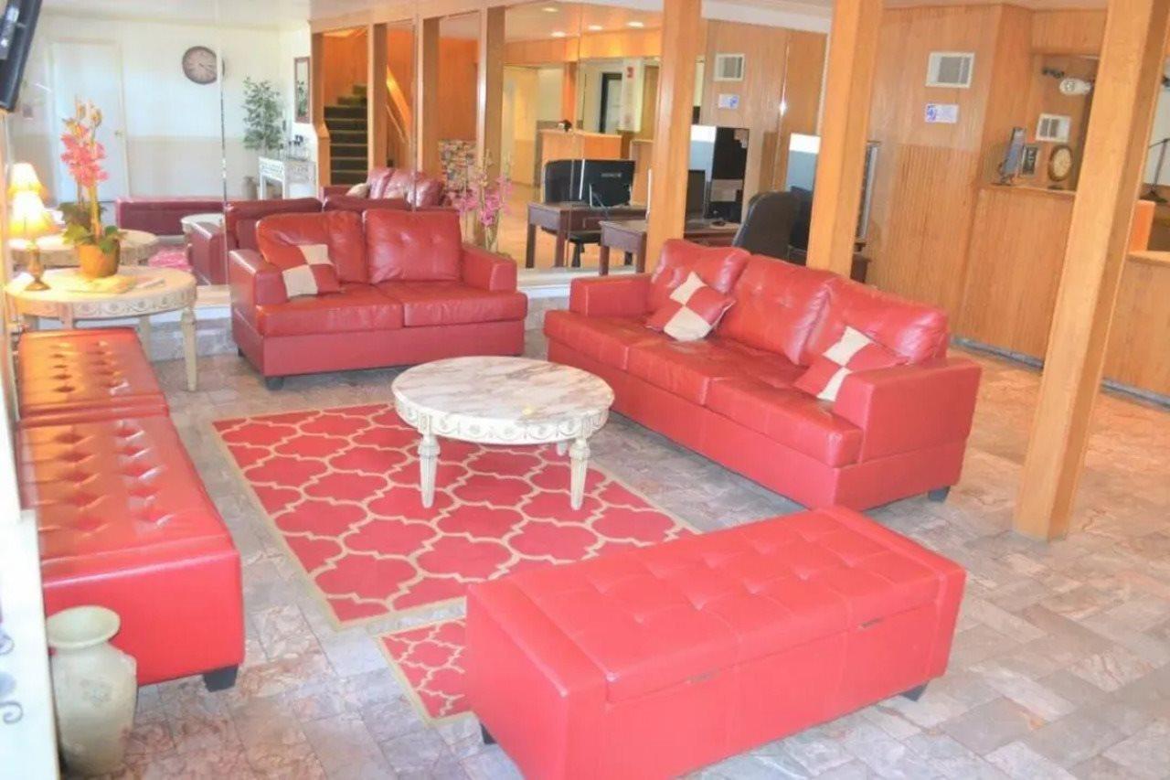 Merced Inn & Suites Εξωτερικό φωτογραφία